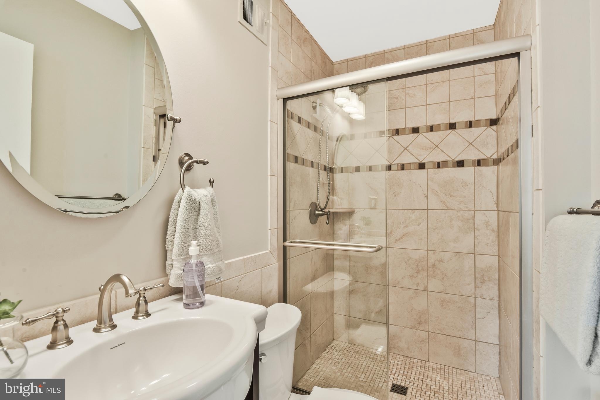 5988 Queenston Street Springfield, VA 22152 - Photo 28 of 50 En Suite bathroom