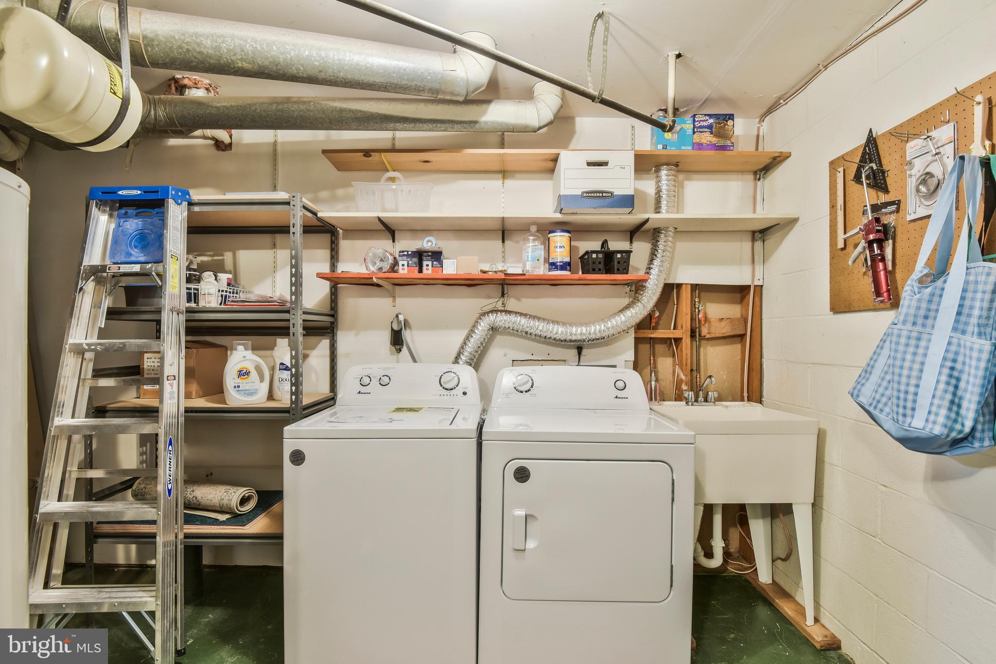 5988 Queenston Street Springfield, VA 22152 - Photo 30 of 50 Utility/laundry room with new Washer & Dryer