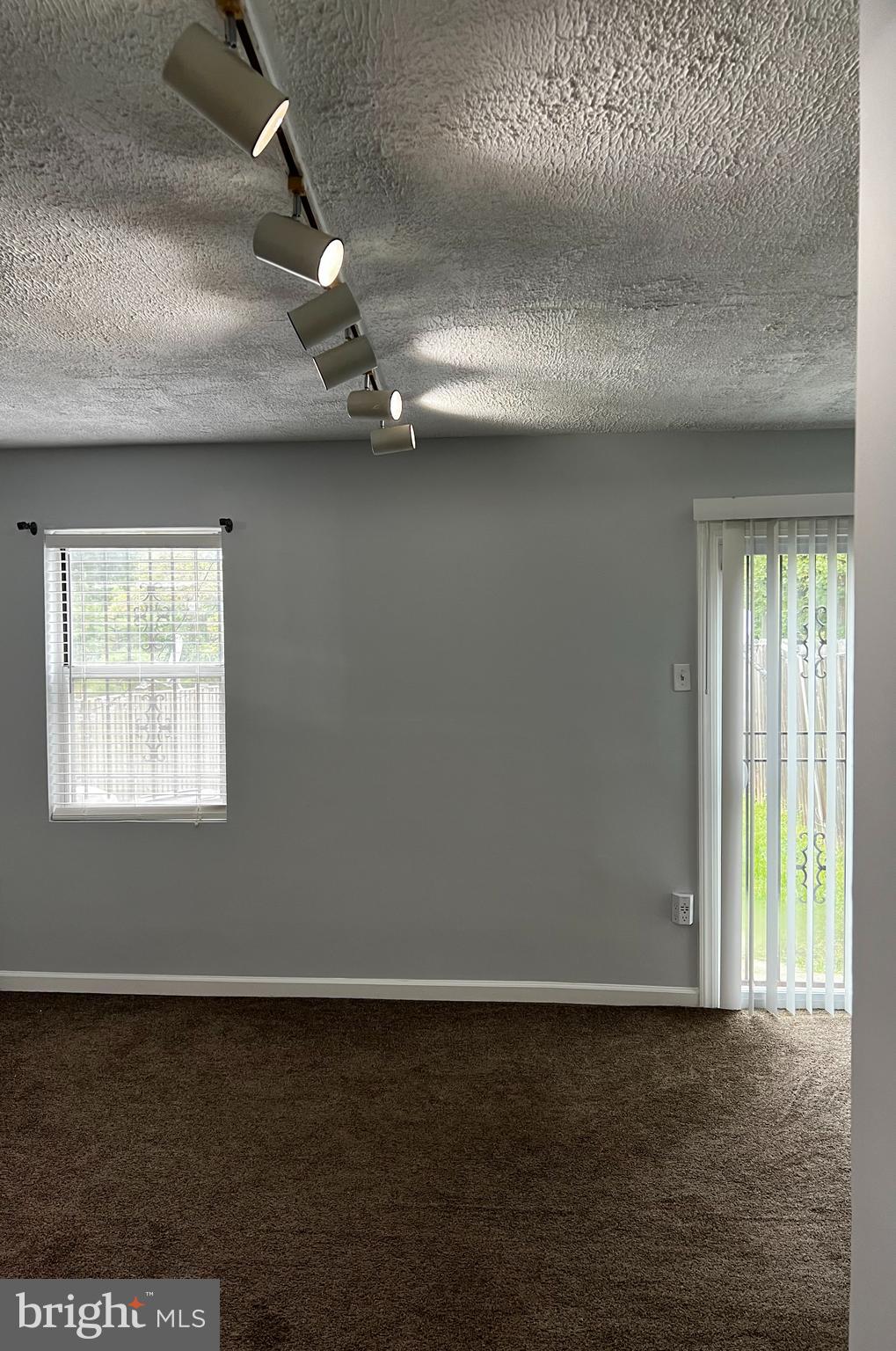 1007 Epworth Way Capitol Heights, MD 20743 - Photo 13 of 54