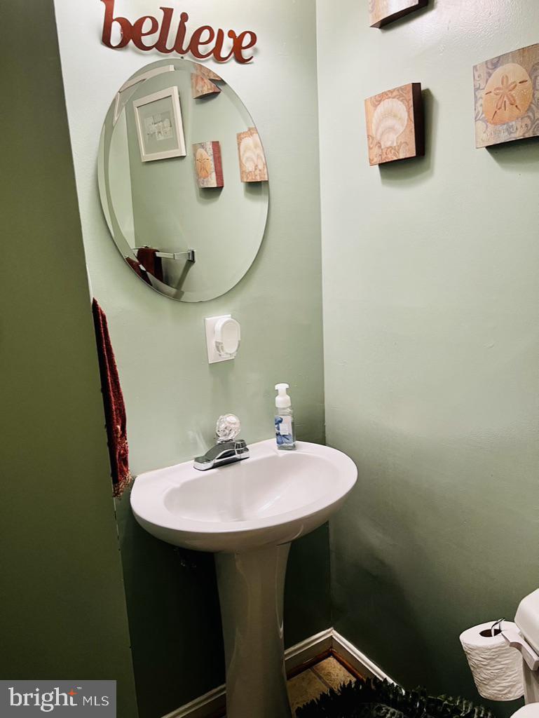 1007 Epworth Way Capitol Heights, MD 20743 - Photo 43 of 54