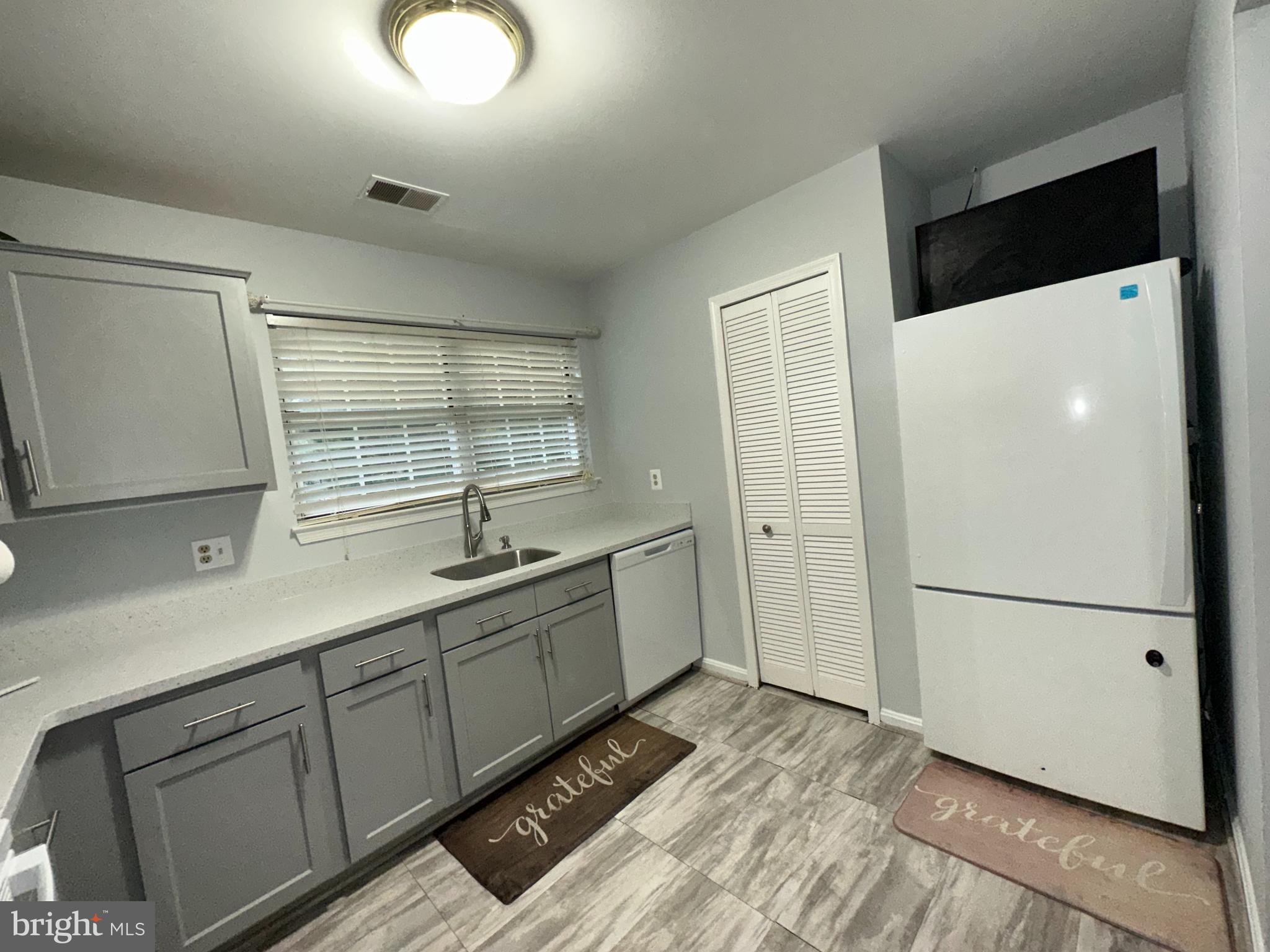 1007 Epworth Way Capitol Heights, MD 20743 - Photo 6 of 54