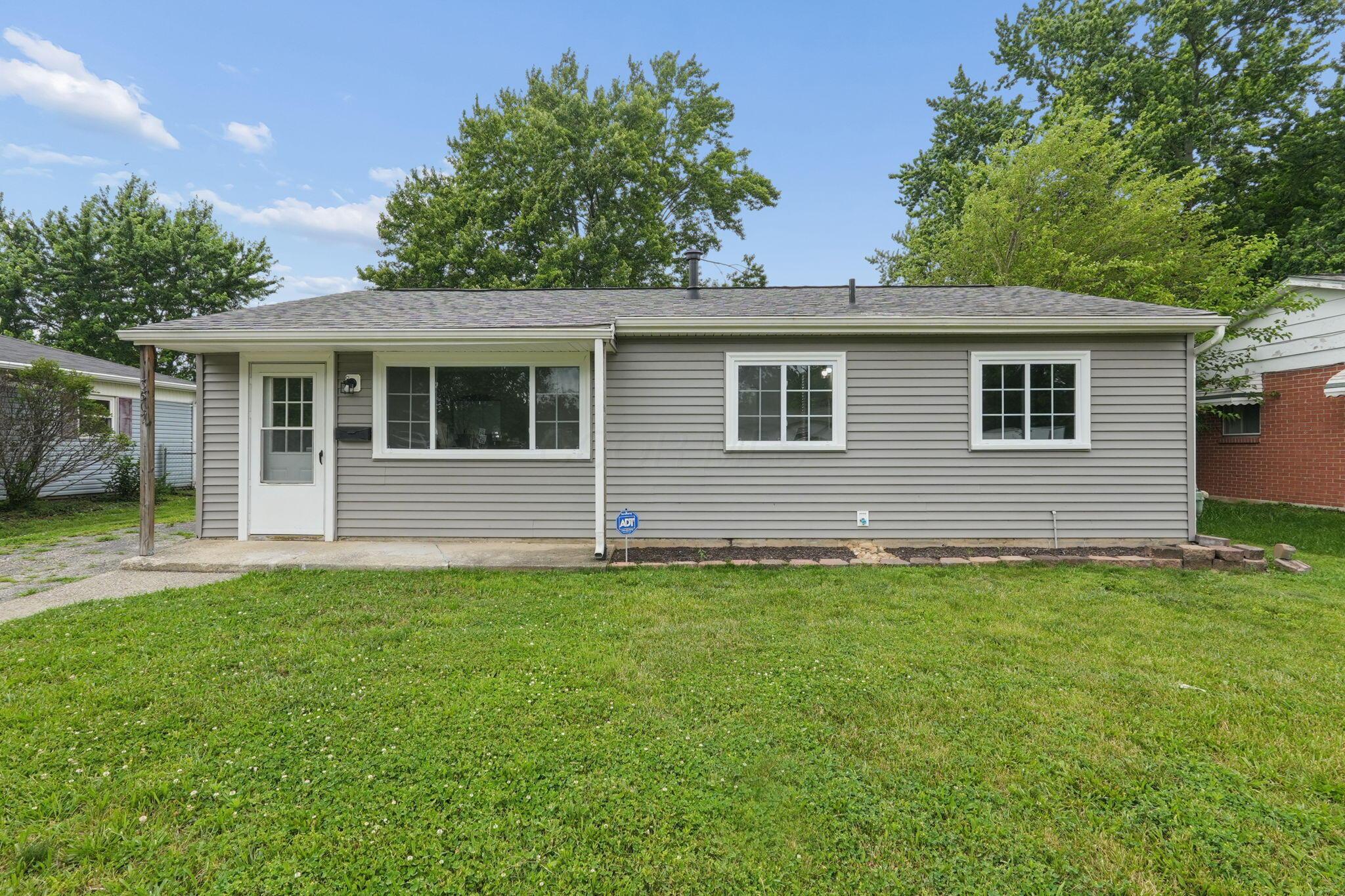 3507 Wyncote Road Columbus, OH 43232 - Photo 1 of 25