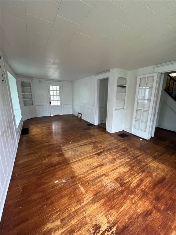 87 Sunset Street Rochester, NY 14606 - Photo 14 of 24