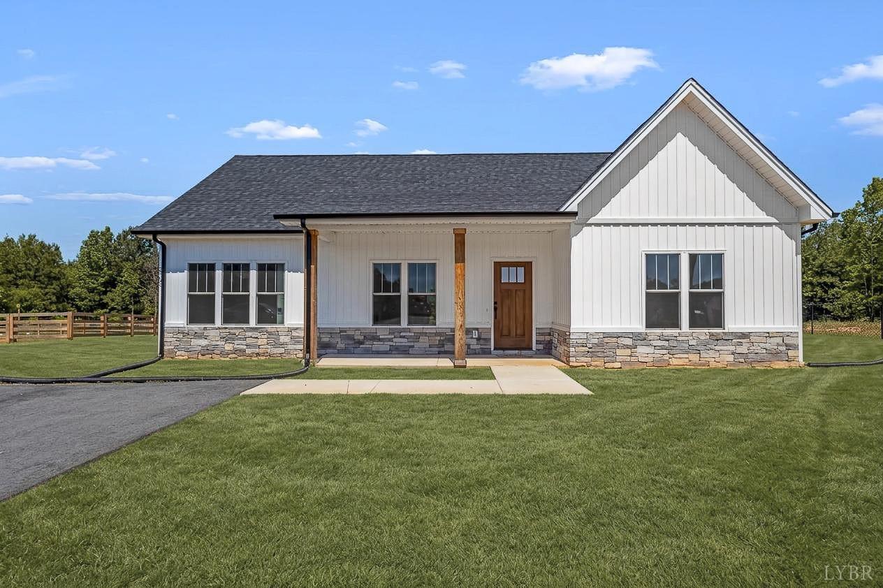 3729 Kentuck Road Ringgold, VA 24586 - Photo 2 of 70