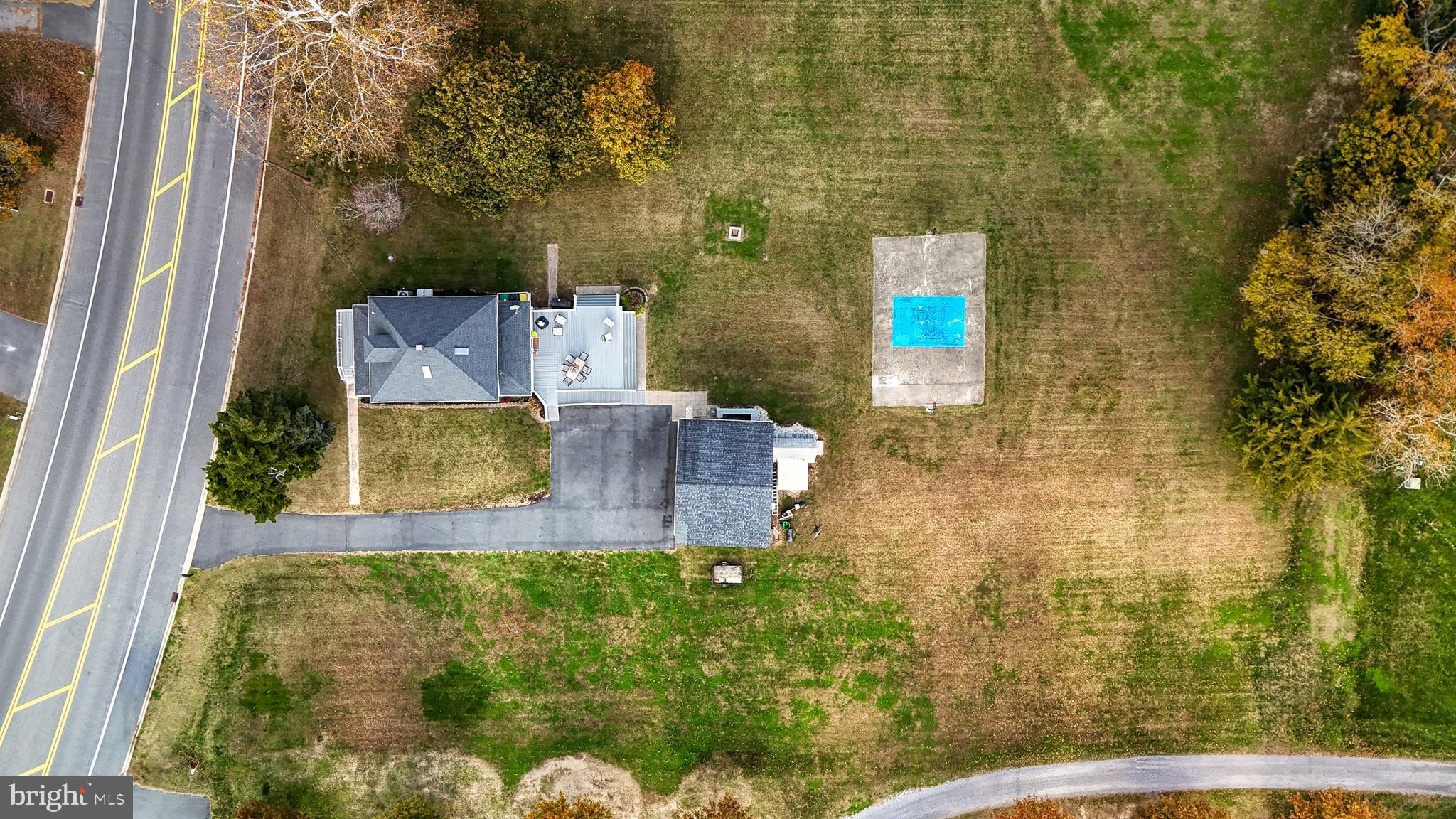 226 Bowers Beach Road Frederica, DE 19946 - Photo 4 of 46 a picture of a bathroom