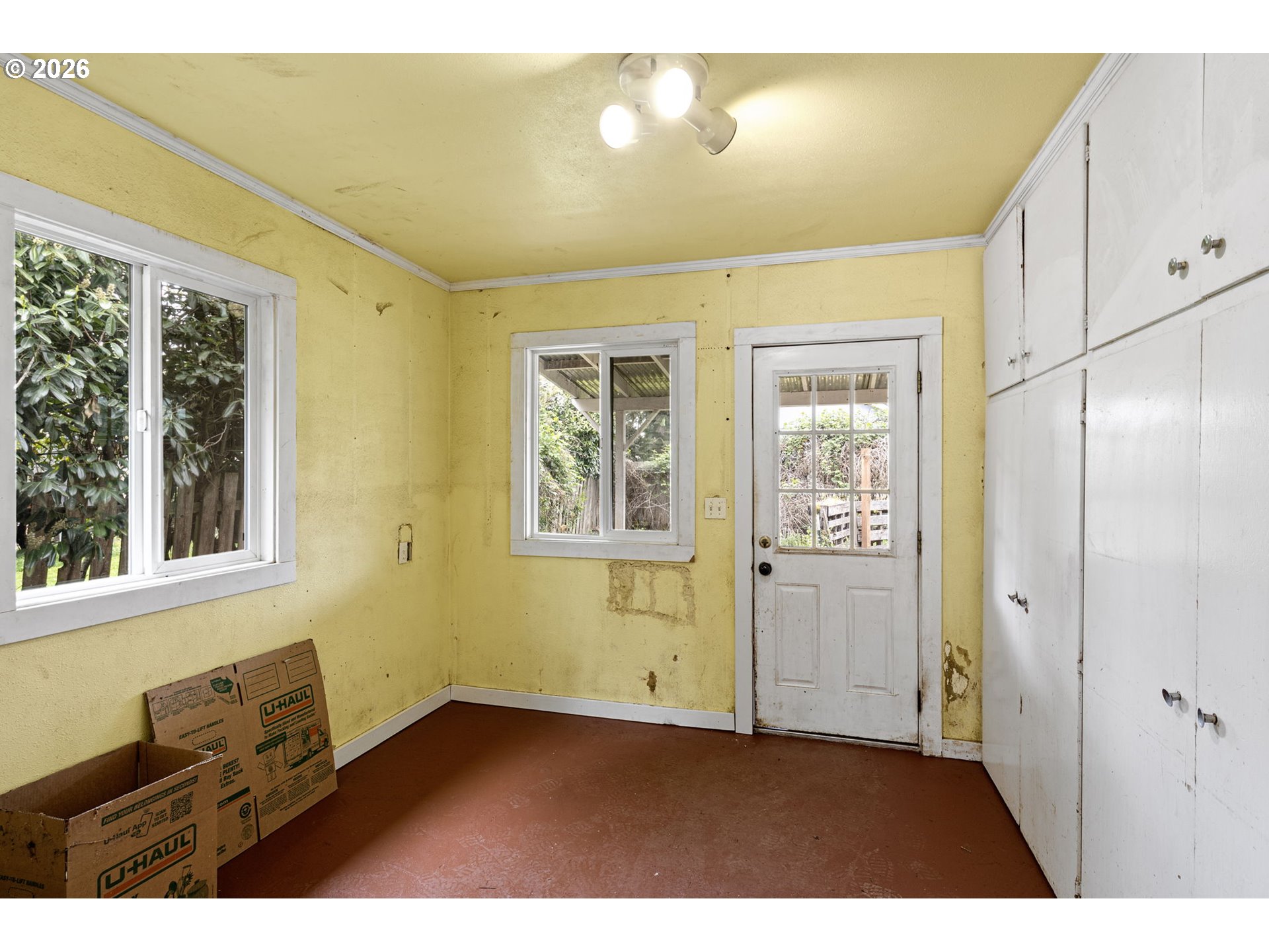 333 Madison Avenue Cottage Grove, OR 97424 - Photo 23 of 48