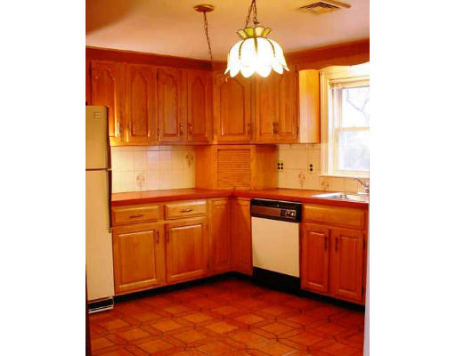 60 Gilbert Street Waltham, MA 02453 - Photo 2 of 13 Gallery Image 2