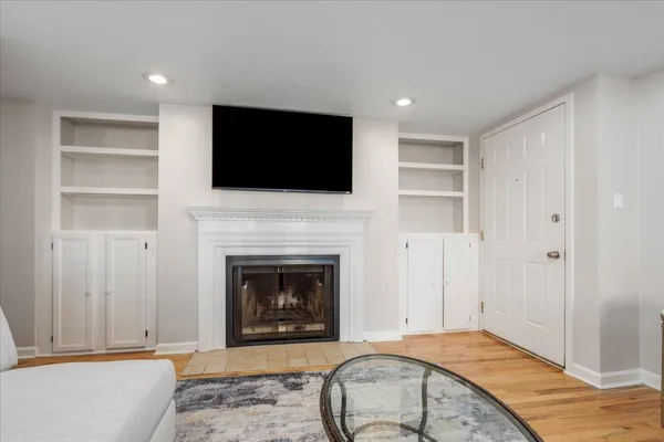 $1,800 | 517 East Jefferson Street, Unit 45, Tallahassee, FL 32301