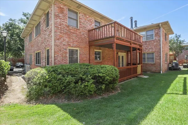 $1,800 | 517 East Jefferson Street, Unit 45, Tallahassee, FL 32301