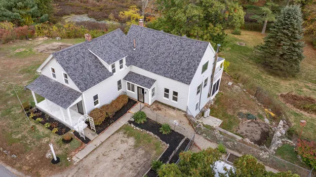 $549,000 | 51 Chester Road, Derry, NH 03038