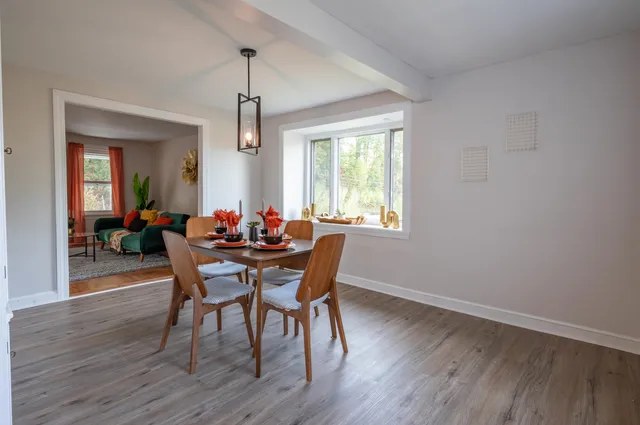 $549,000 | 51 Chester Road, Derry, NH 03038