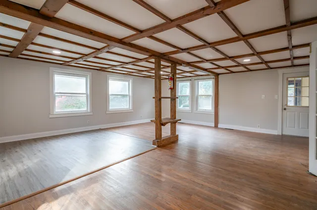 $549,000 | 51 Chester Road, Derry, NH 03038