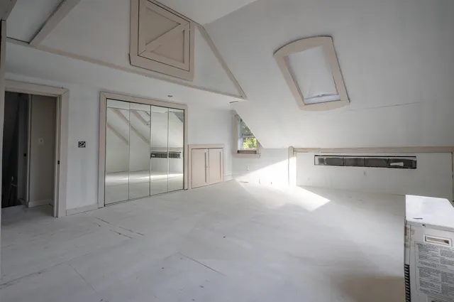 $549,000 | 51 Chester Road, Derry, NH 03038