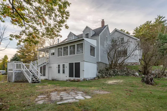 $549,000 | 51 Chester Road, Derry, NH 03038
