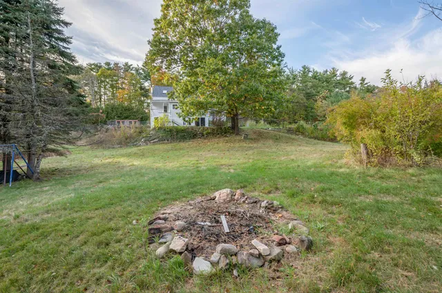 $549,000 | 51 Chester Road, Derry, NH 03038