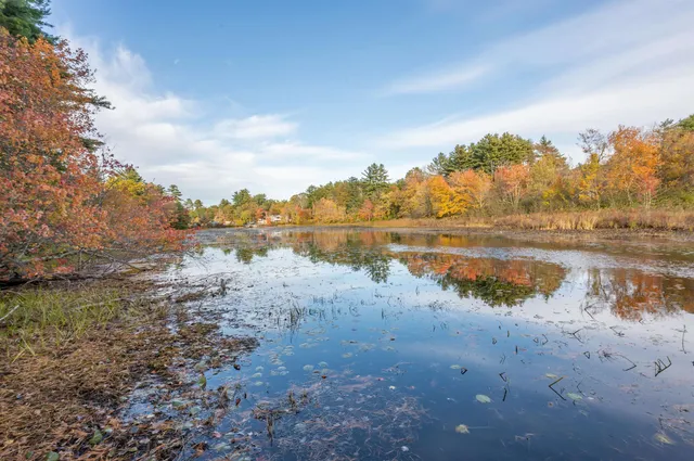 $549,000 | 51 Chester Road, Derry, NH 03038