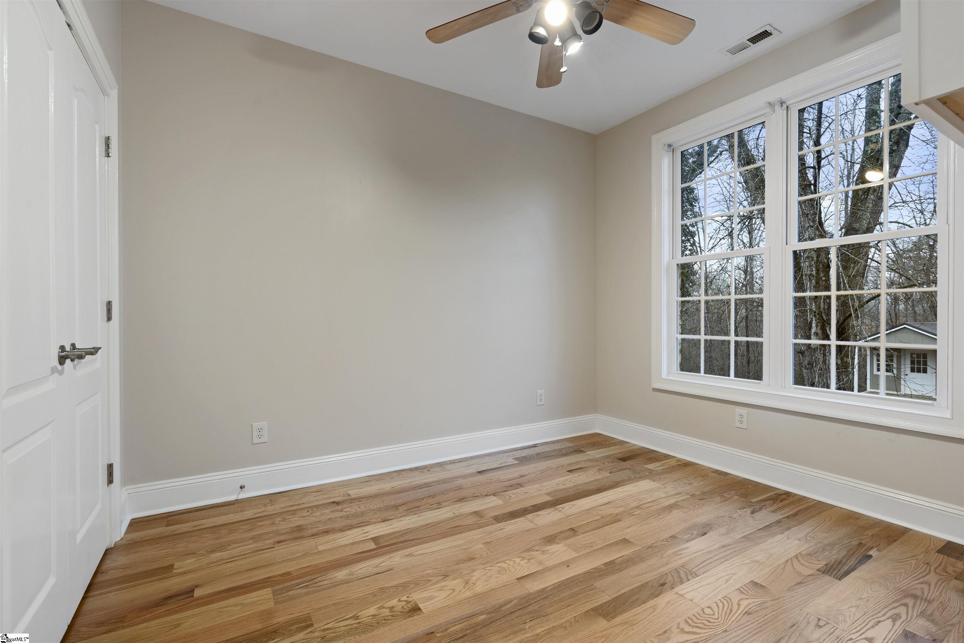 1171 Fox Squirrel Ridge Road Pickens, SC 29671 - Photo 23 of 35