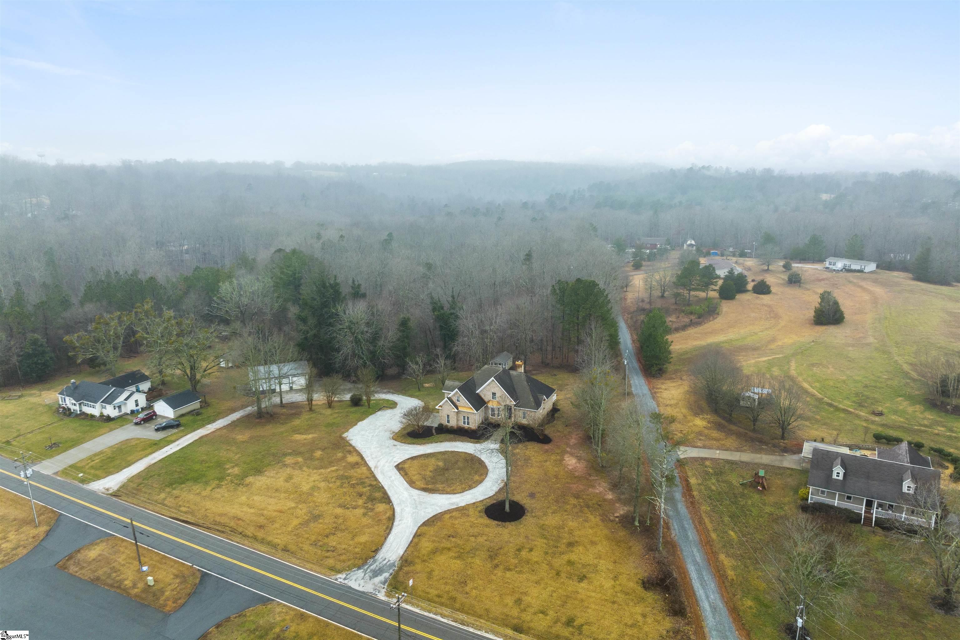 1171 Fox Squirrel Ridge Road Pickens, SC 29671 - Photo 5 of 35