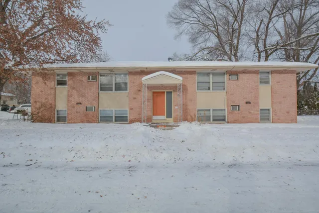 $609,000 | 4110 Lake Breeze Avenue North, Brooklyn Center, MN 55429