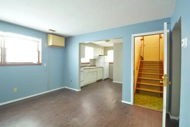 $609,000 | 4110 Lake Breeze Avenue North, Brooklyn Center, MN 55429