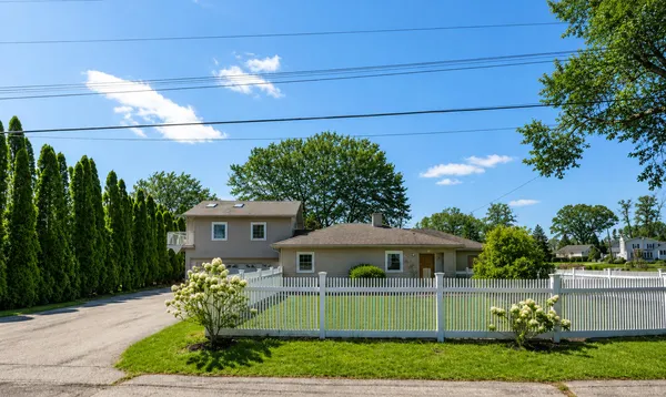 $2,770 | 10401 Degrand Street, White Lake, MI 48386