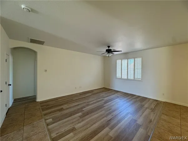$1,800 | 4263 East Medicine Bend Road, Kingman, AZ 86401