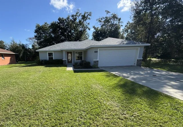 $2,000 | 15941 Southeast 89th Terrace, Summerfield, FL 34491