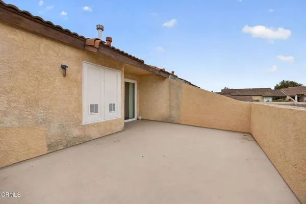 $390,000 | 176 Fashion Park Place, Oxnard, CA 93033