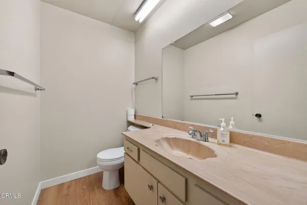 $390,000 | 176 Fashion Park Place, Oxnard, CA 93033