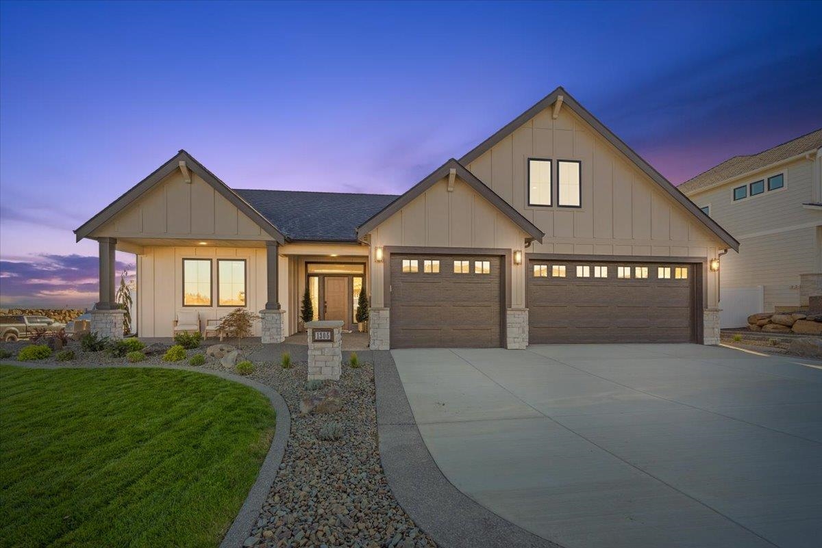 1305 South Manifold Road Spokane Valley, WA 99016 - Photo 1 of 36