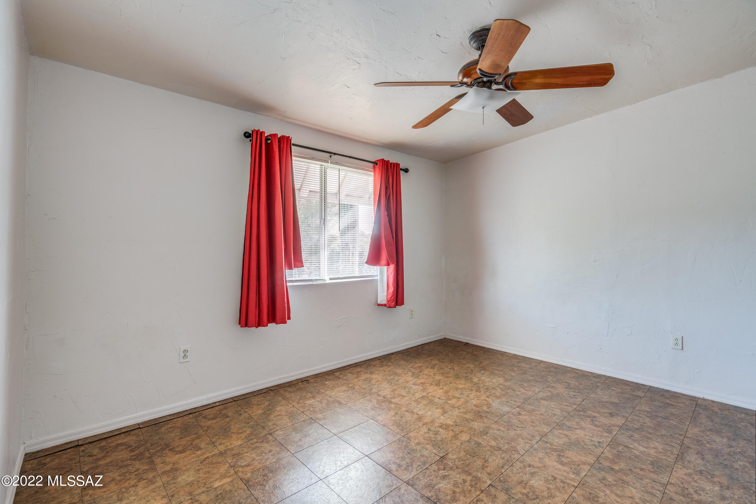 9484 West Picture Rocks Road Tucson, AZ 85743 - Photo 27 of 32