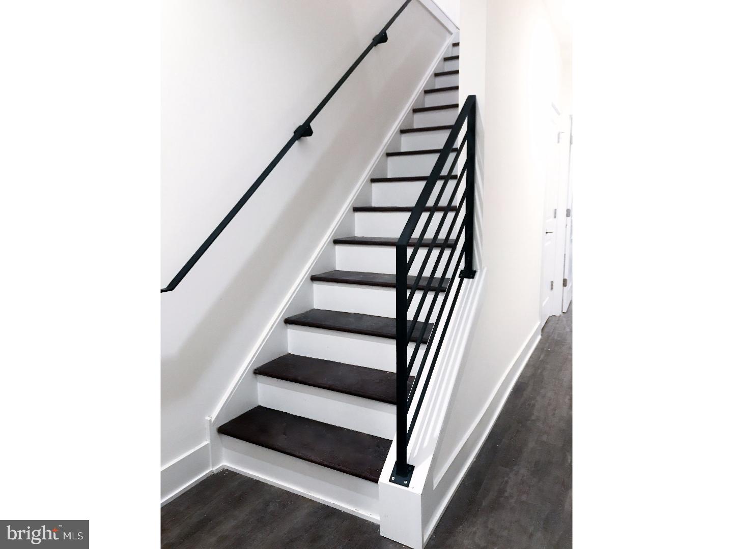 741 North 20th Street, Unit 2 Philadelphia, PA 19130 - Photo 5 of 11