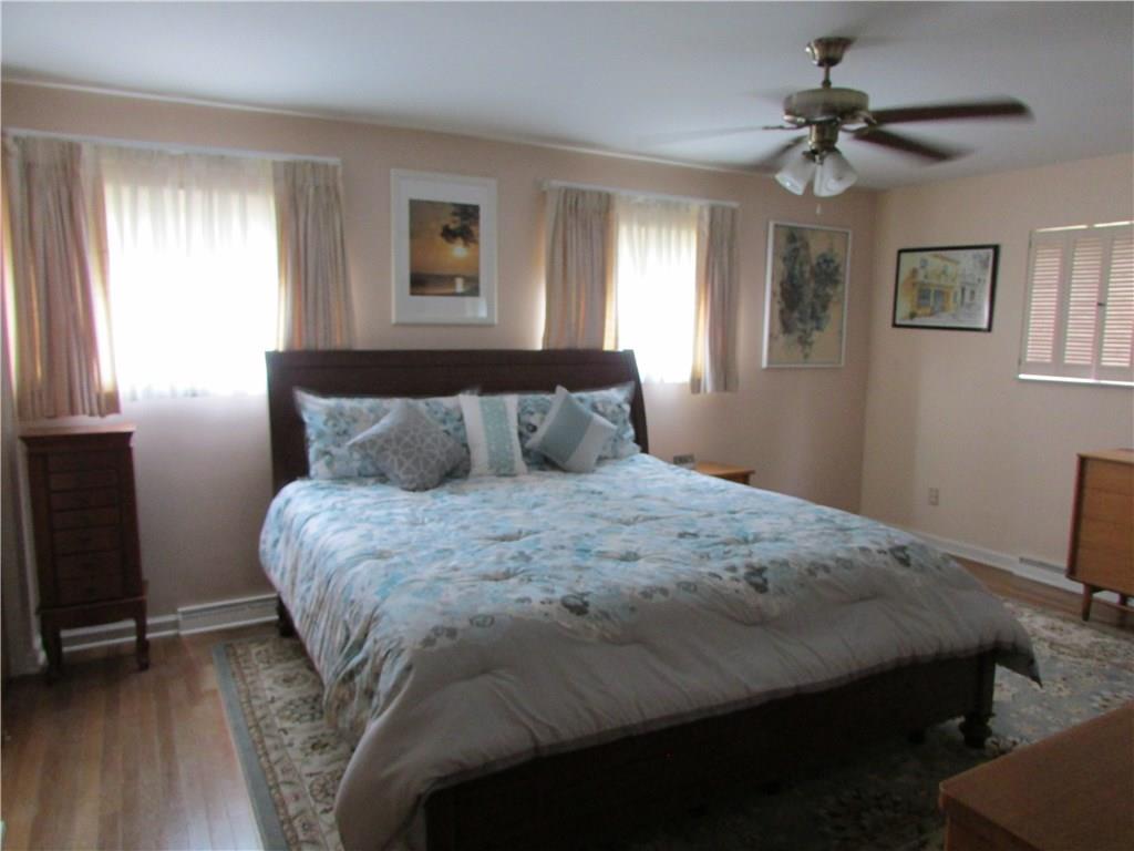 208 Tech Road Pittsburgh, PA 15205 - Photo 8 of 17 First Floor Master Bedroom With Full Bathroom!