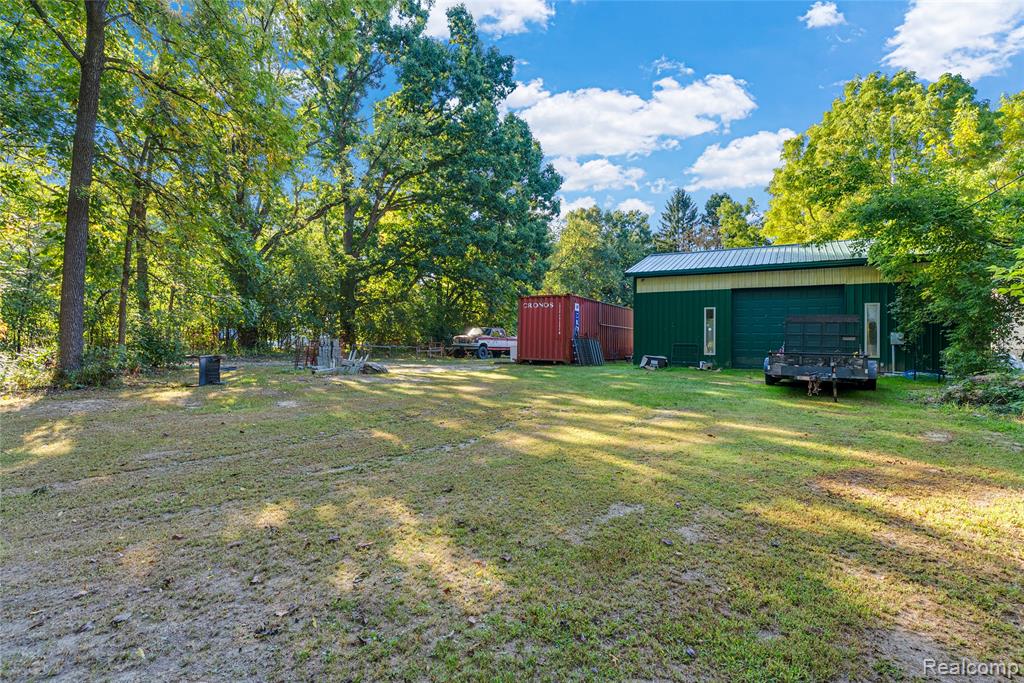 3456 East Pierson Road Flint, MI 48506 - Photo 4 of 7