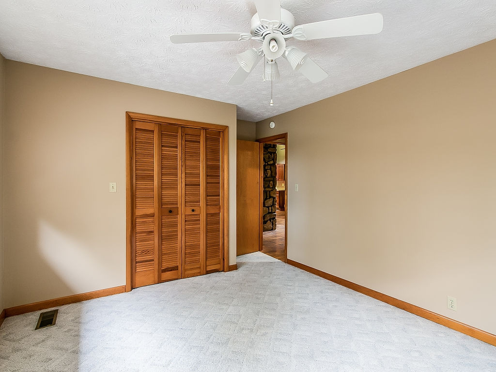 301 Hickory Hill Road Erwin, TN 37650 - Photo 23 of 36 Photo 23
