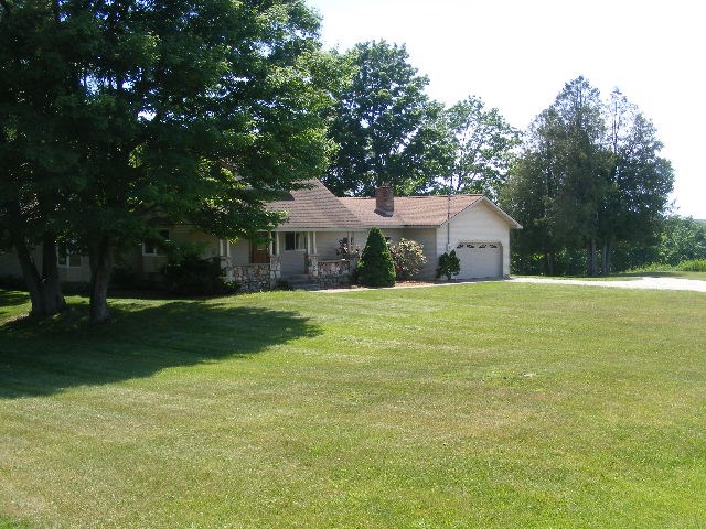 9658 East 48 Road Cadillac, MI 49601 - Photo 6 of 86 1818704-5.JPG