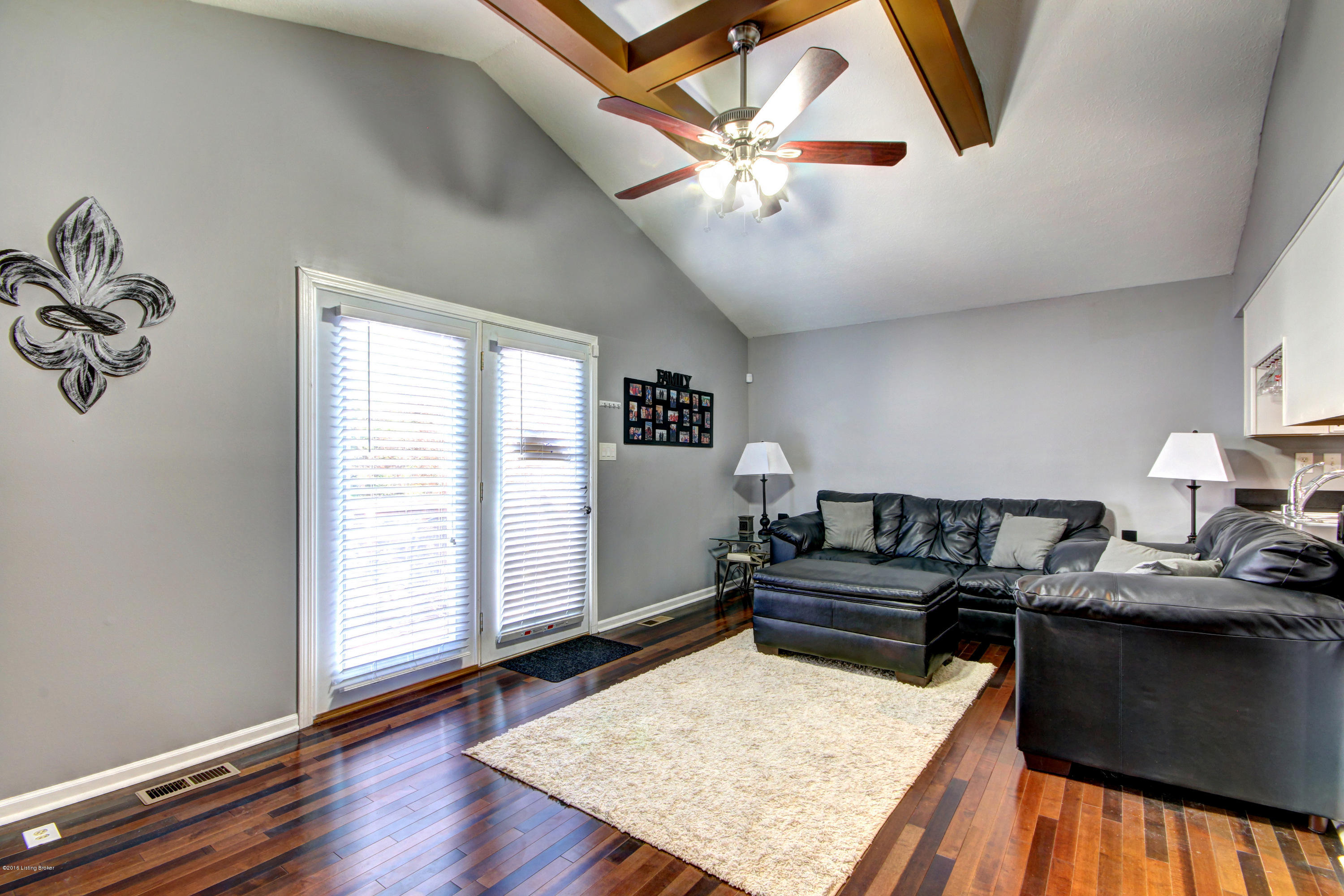 4309 Seagrape Road Jeffersontown, KY 40299 - Photo 9 of 32 4309 Seagrape Rd
