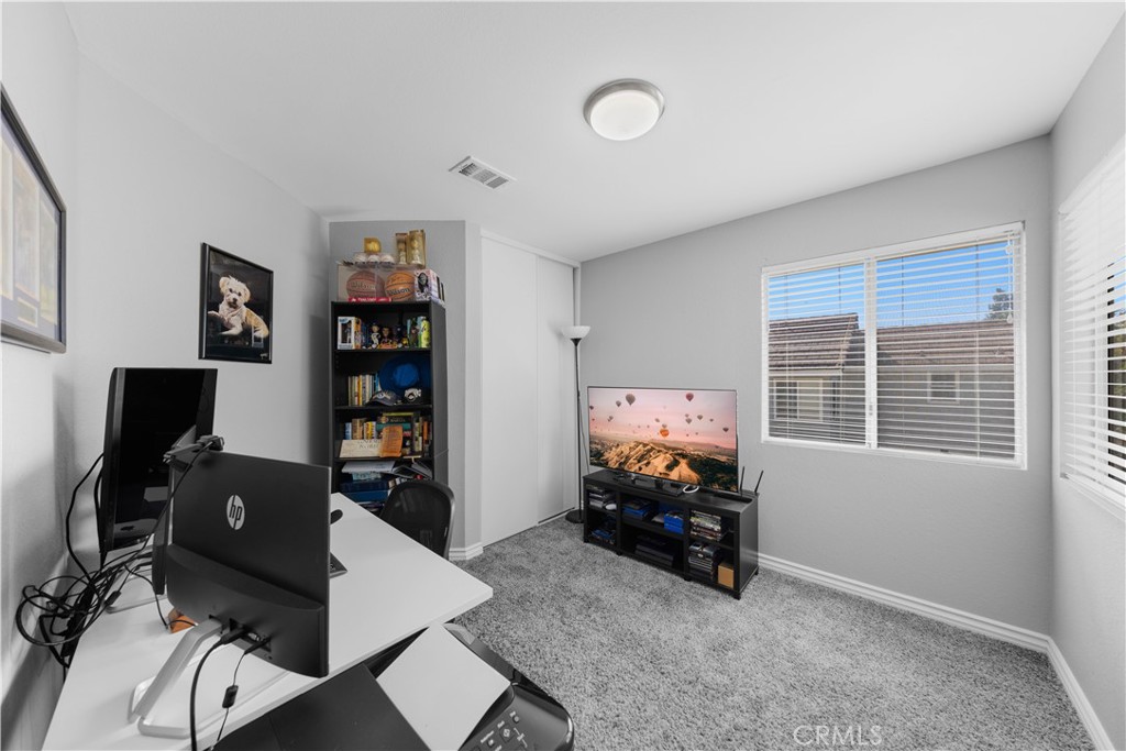 6616 Brighton Place Rancho Cucamonga, CA 91737 - Photo 13 of 18 2nd Bedroom