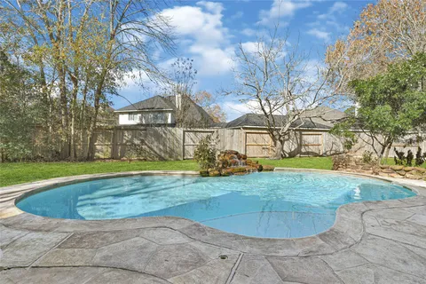 $365,000 | 12902 Chalfield Circle, Houston, TX 77044