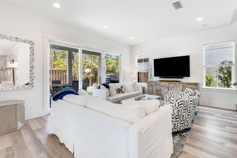 $1,350,000 | 23 Carefree Lane, Santa Rosa Beach, FL 32459