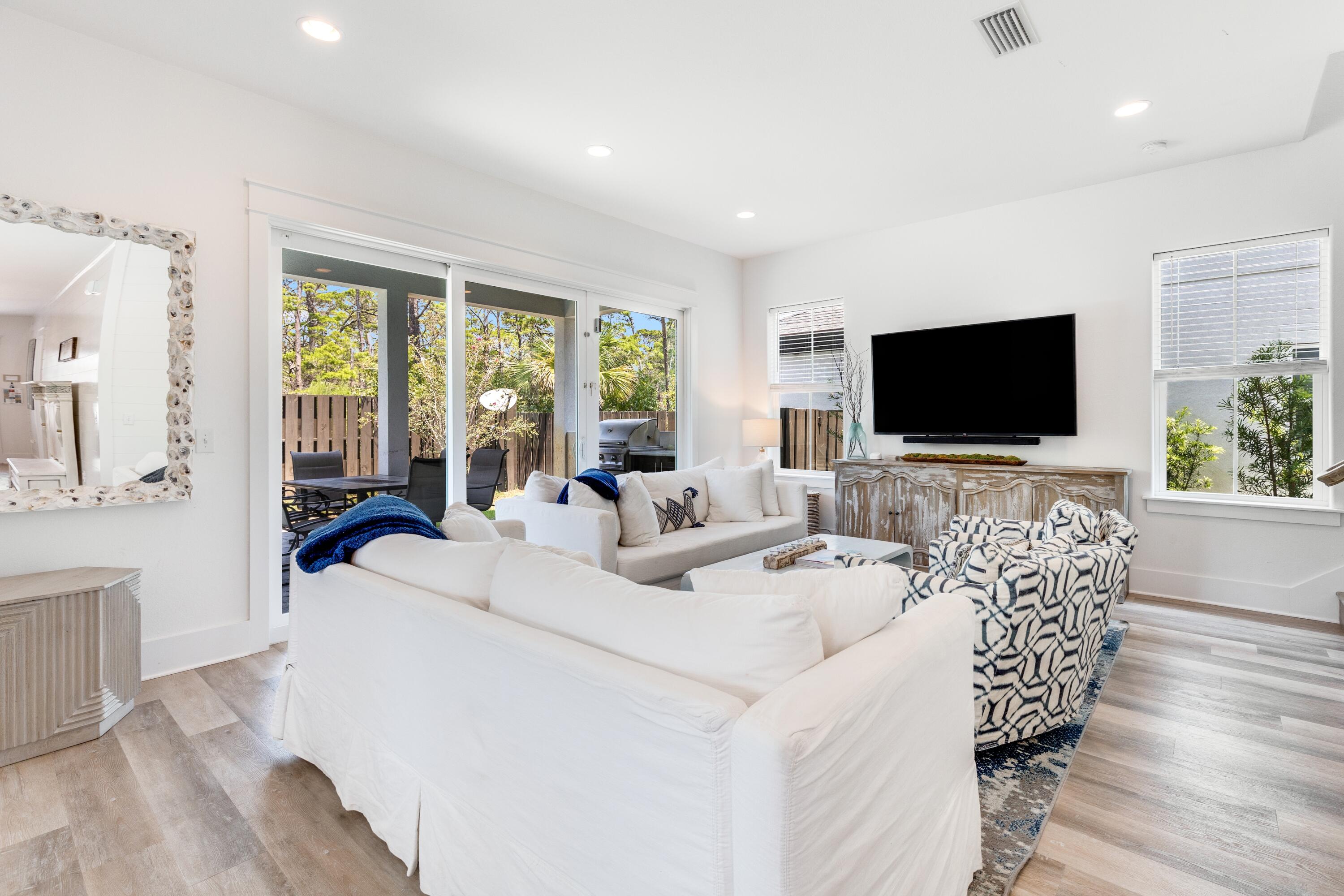 23 Carefree Lane Santa Rosa Beach, FL 32459 - Photo 8 of 48 Coastal furnishings