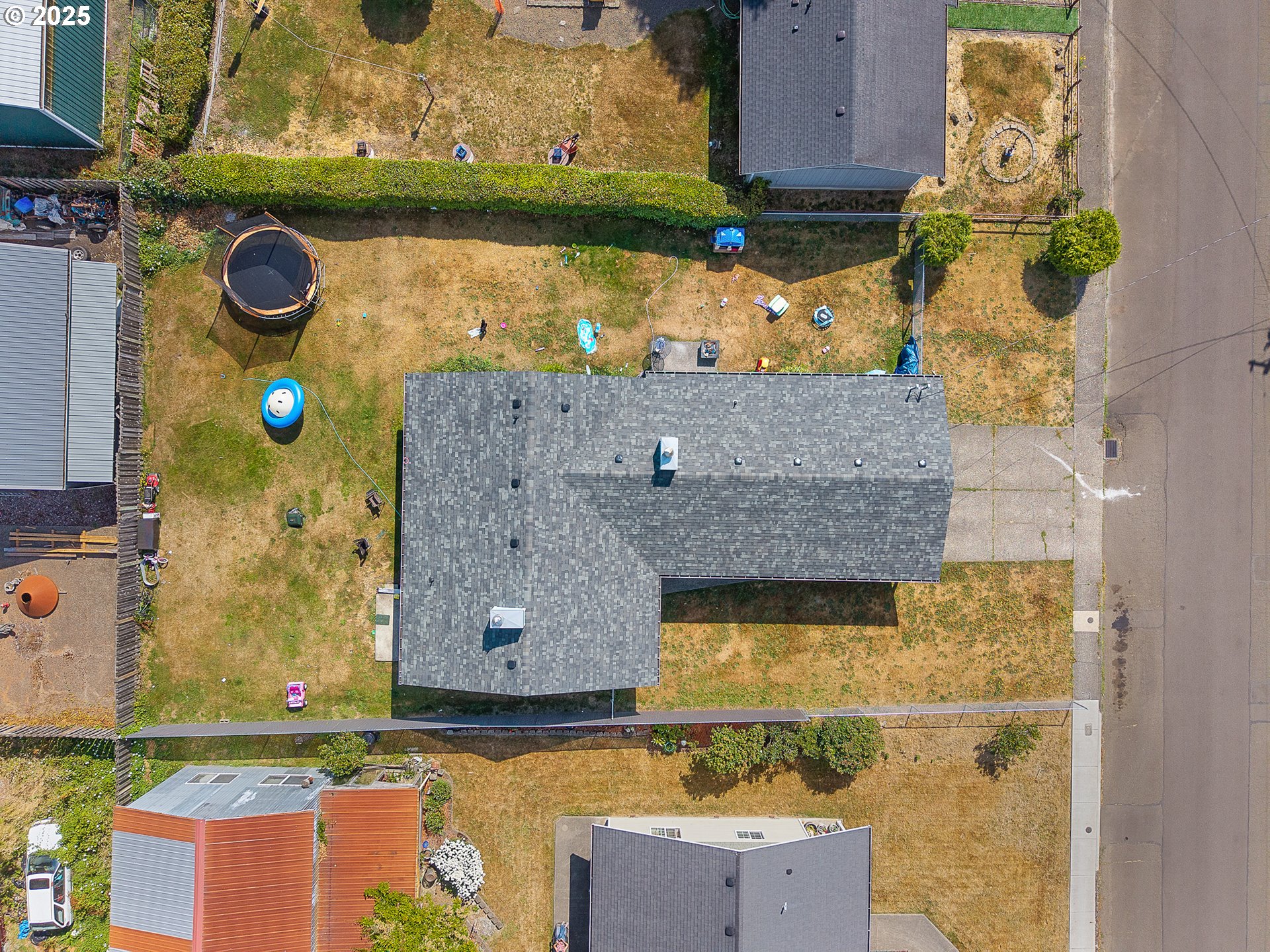 3602 Walnut Lane Tillamook, OR 97141 - Photo 18 of 23