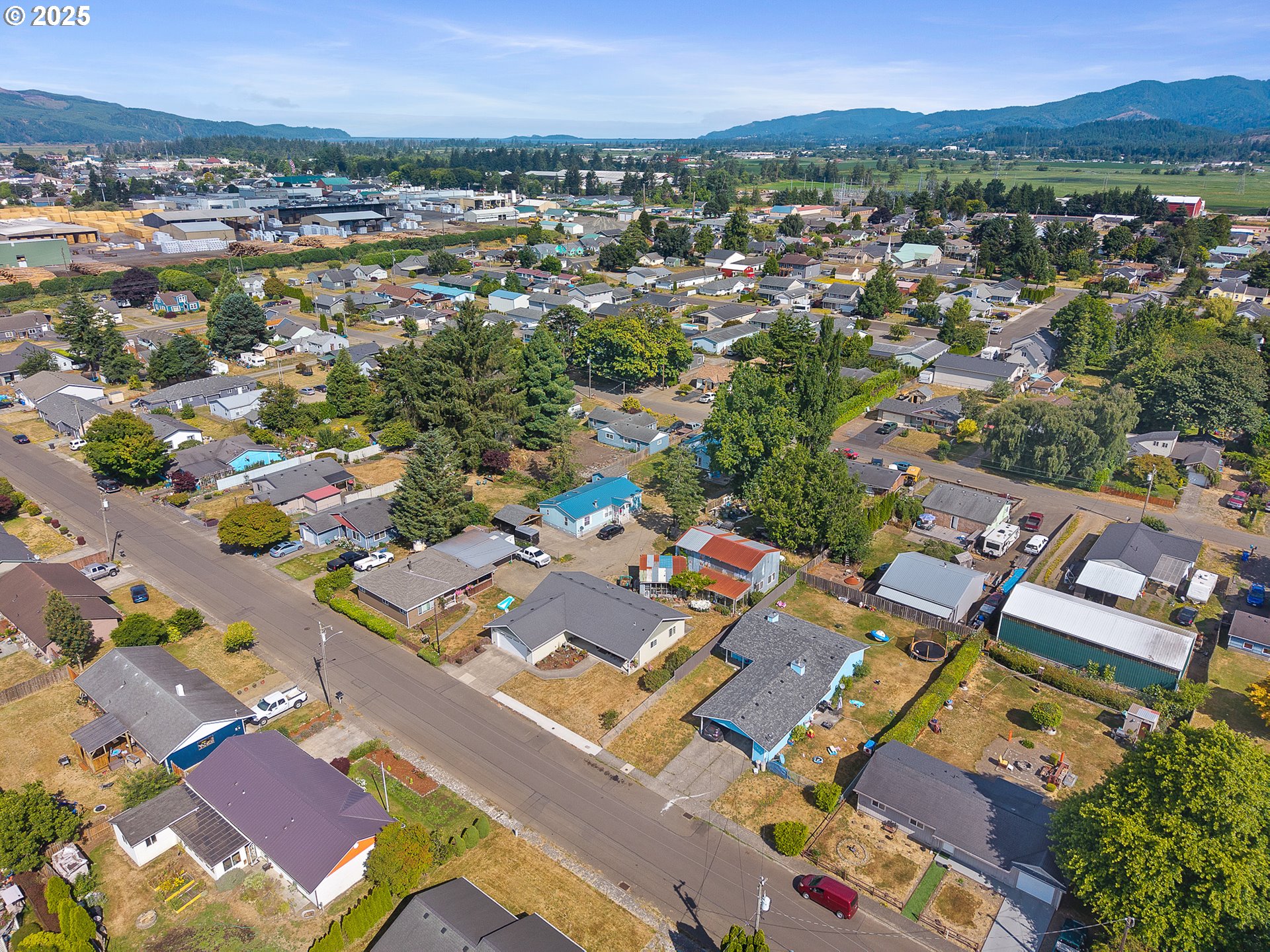 3602 Walnut Lane Tillamook, OR 97141 - Photo 21 of 23