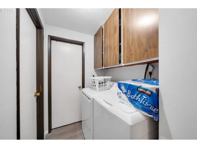 $398,000 | 3602 Walnut Lane, Tillamook, OR 97141