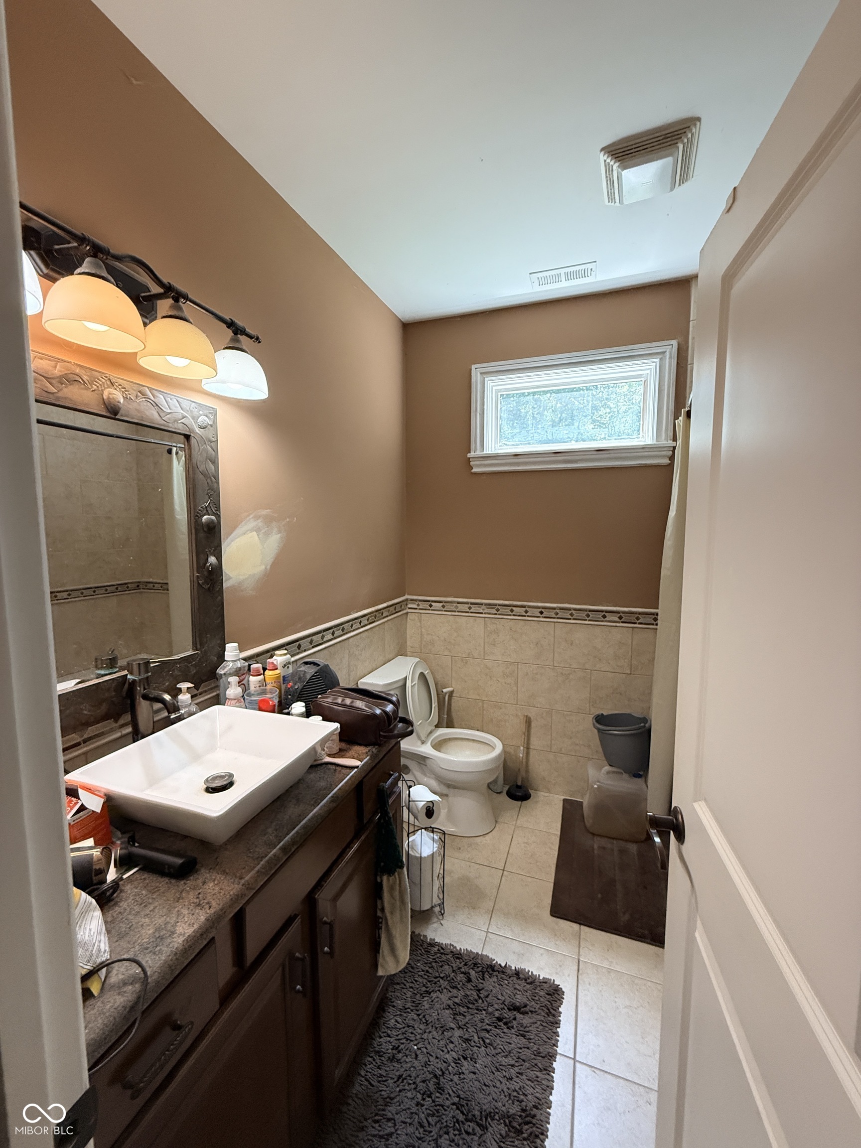 8197 Sargent Road Indianapolis, IN 46256 - Photo 17 of 43 Gallery Image 17