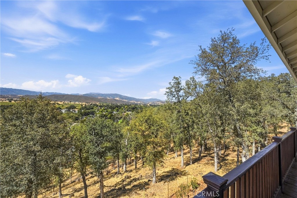 18849 Timber Point Road Hidden Valley Lake, CA 95467 - Photo 13 of 42 Gallery Image 13