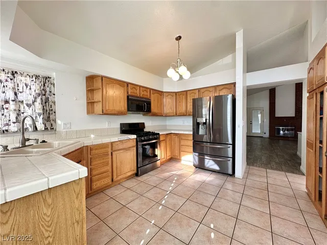 $425,000 | 272 Comfort Drive, Henderson, NV 89074