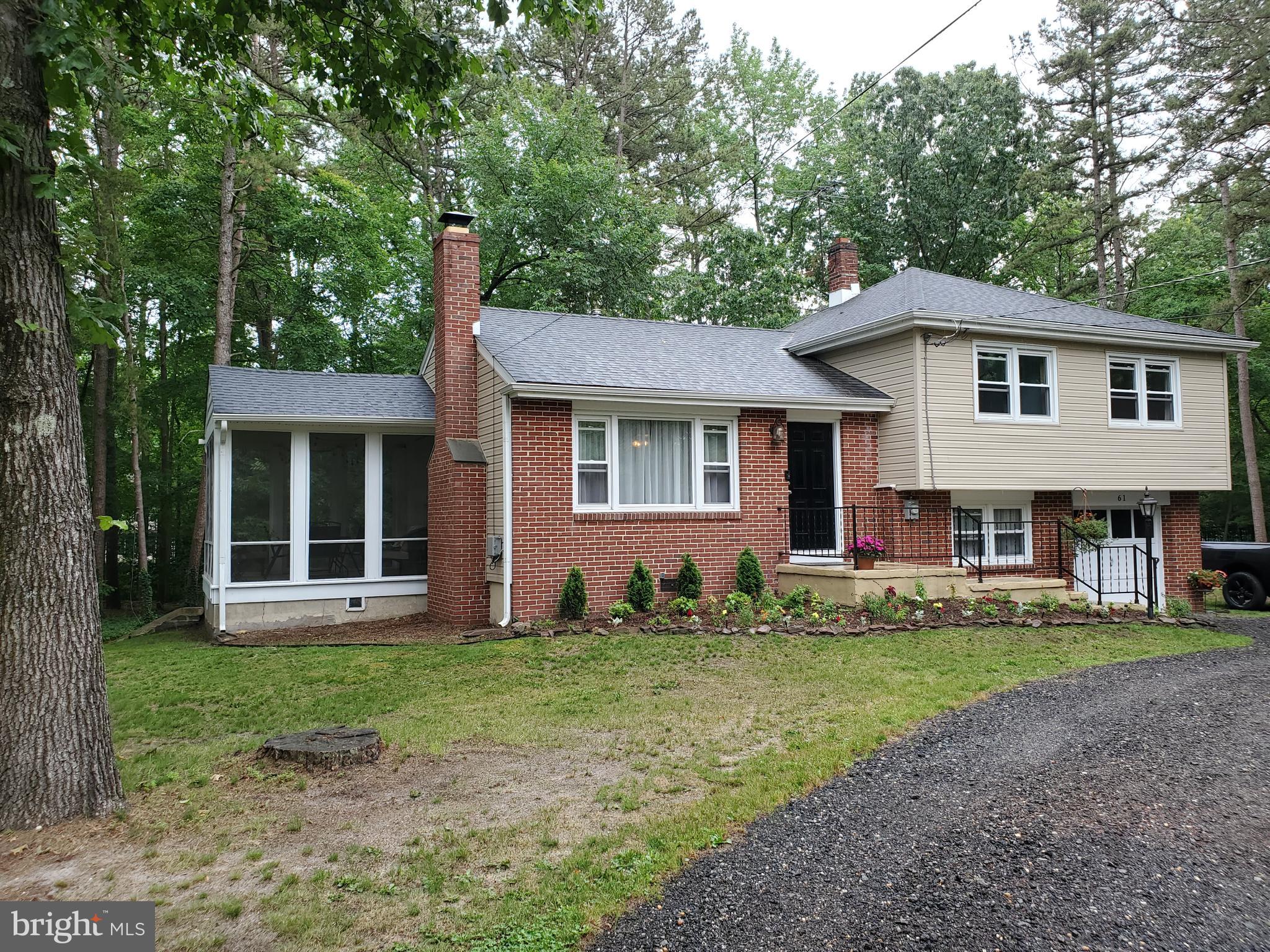 61 Taunton Road Medford, NJ 08055 - Photo 4 of 46