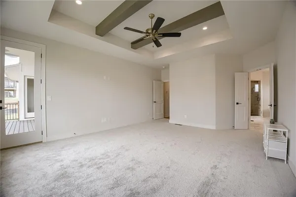$820,000 | 2717 Northeast 91st Place, Kansas City, MO 64156