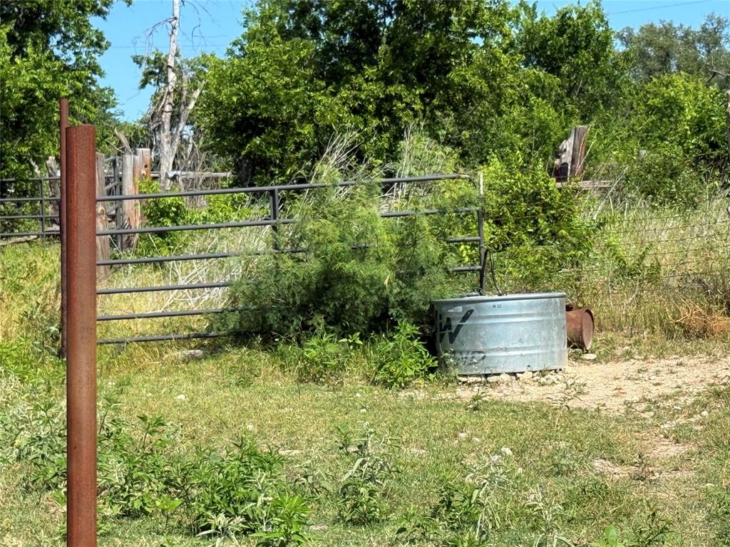 913 North Rice Street Hamilton, TX 76531 - Photo 27 of 28